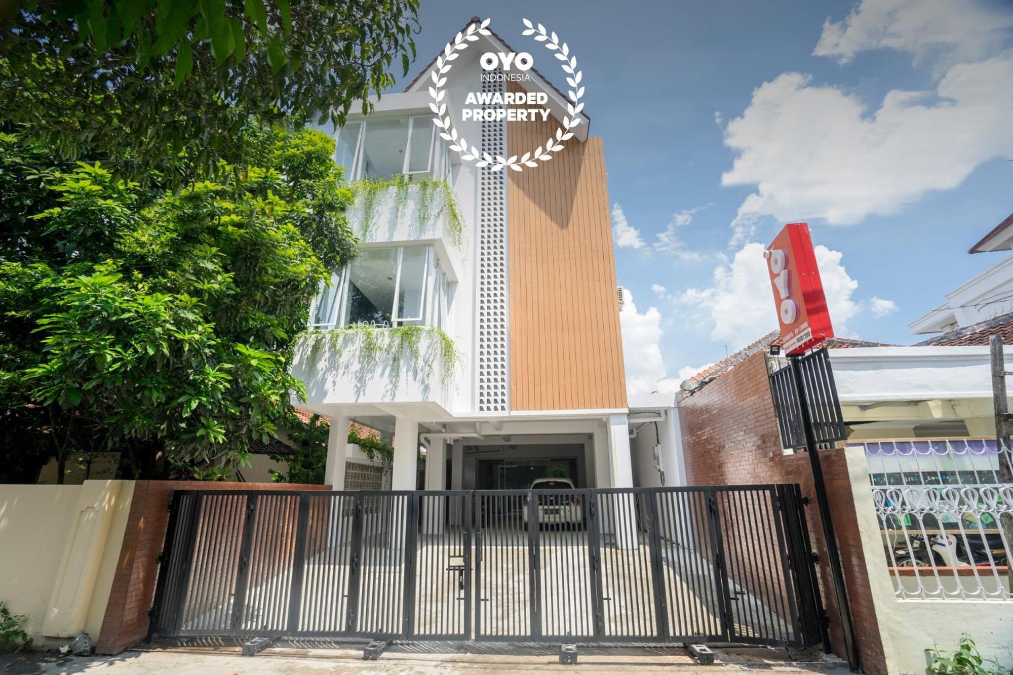 Super Oyo Collection O 2627 Ratamya Co-Living Hotel Yogyakarta Ngoại thất bức ảnh
