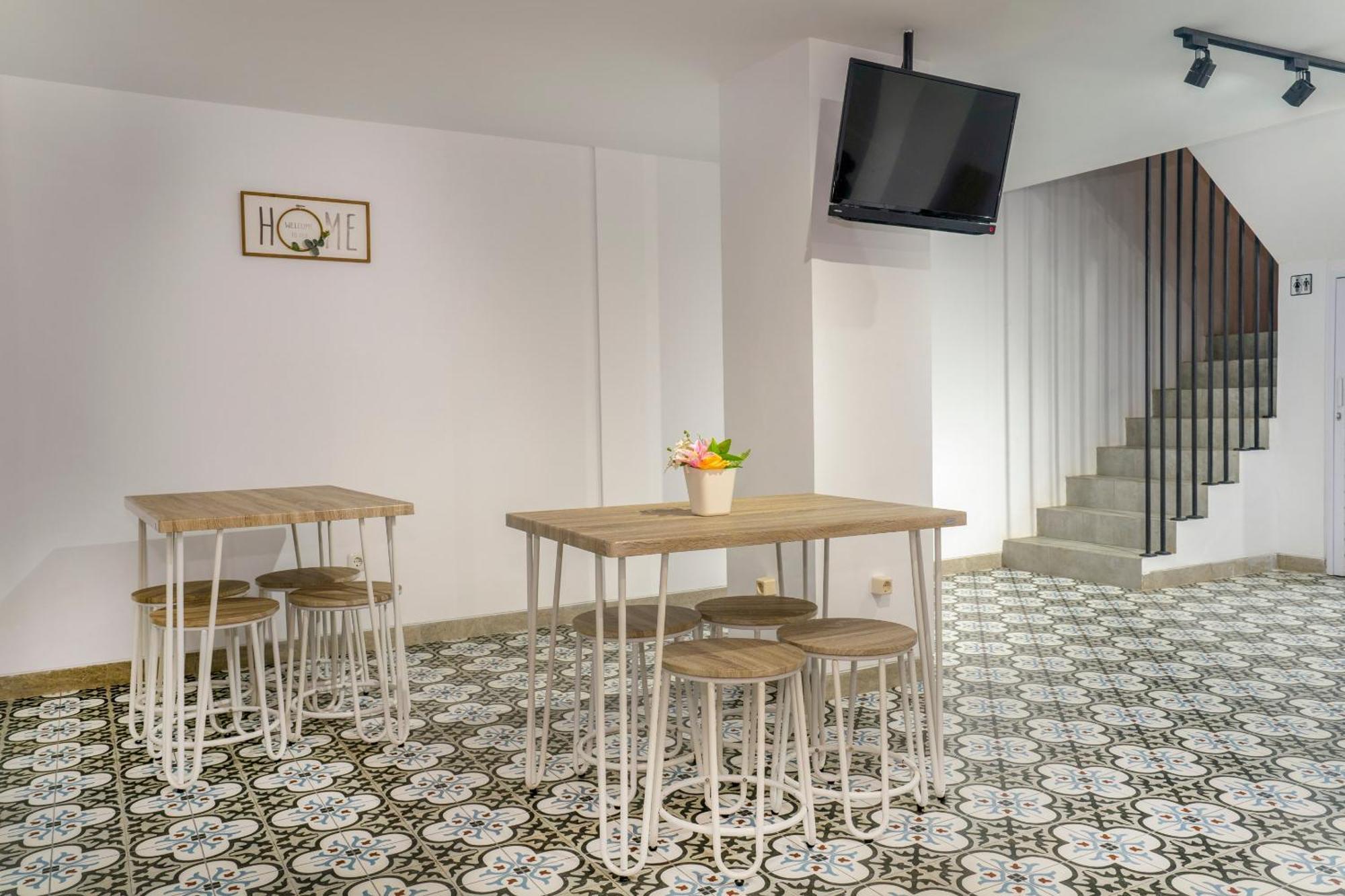 Super Oyo Collection O 2627 Ratamya Co-Living Hotel Yogyakarta Ngoại thất bức ảnh